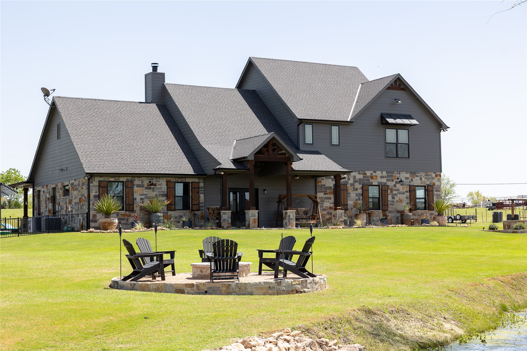 13808 Bates Aston Road