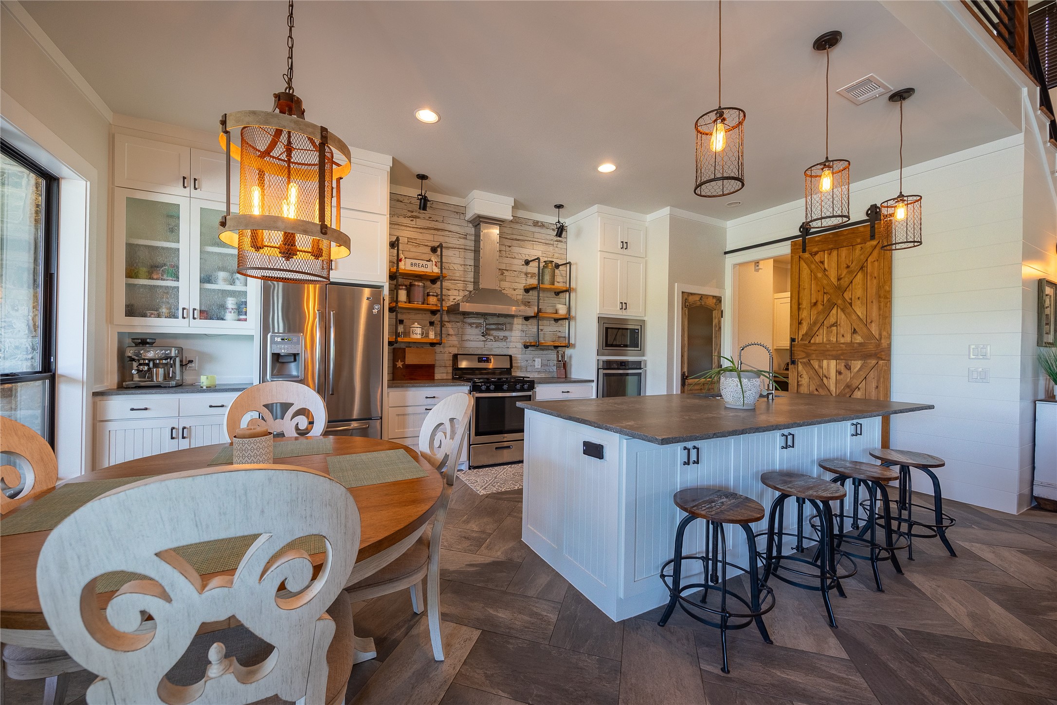 13808 Bates Aston Road