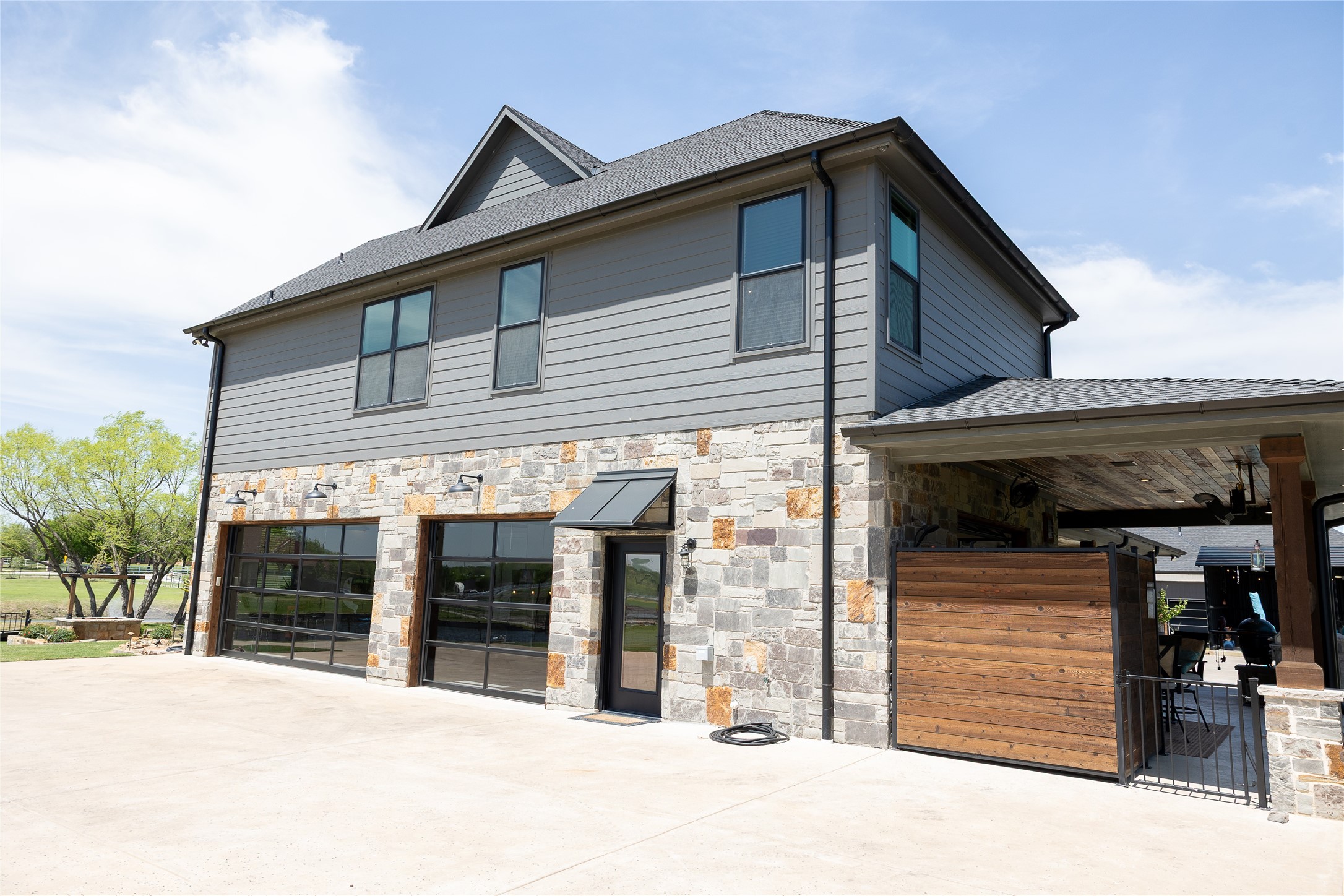 13808 Bates Aston Road