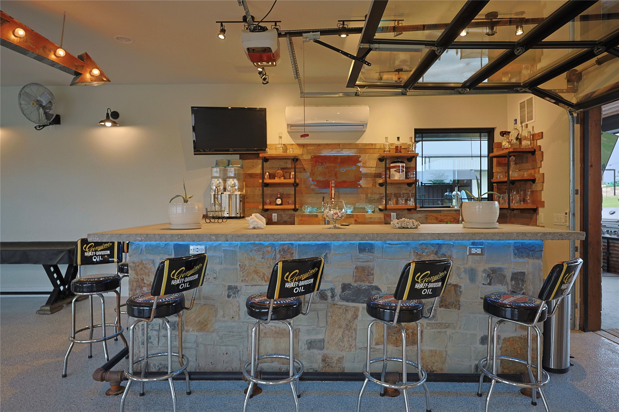 13808 Bates Aston Road