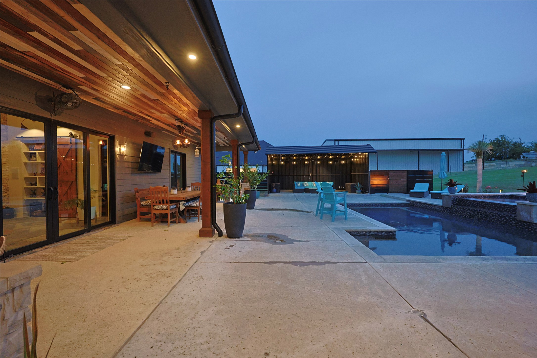 13808 Bates Aston Road