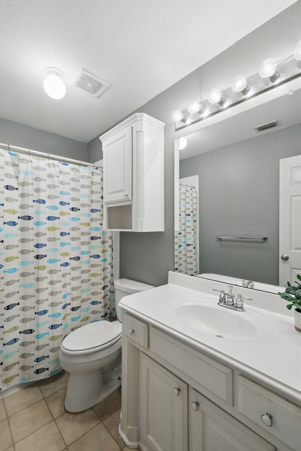 8520 Olmstead Terrace