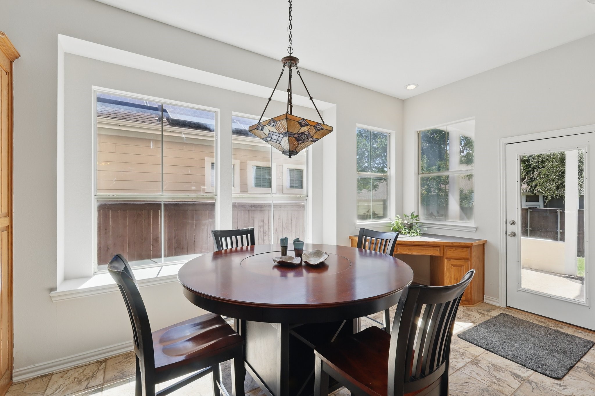 8520 Olmstead Terrace