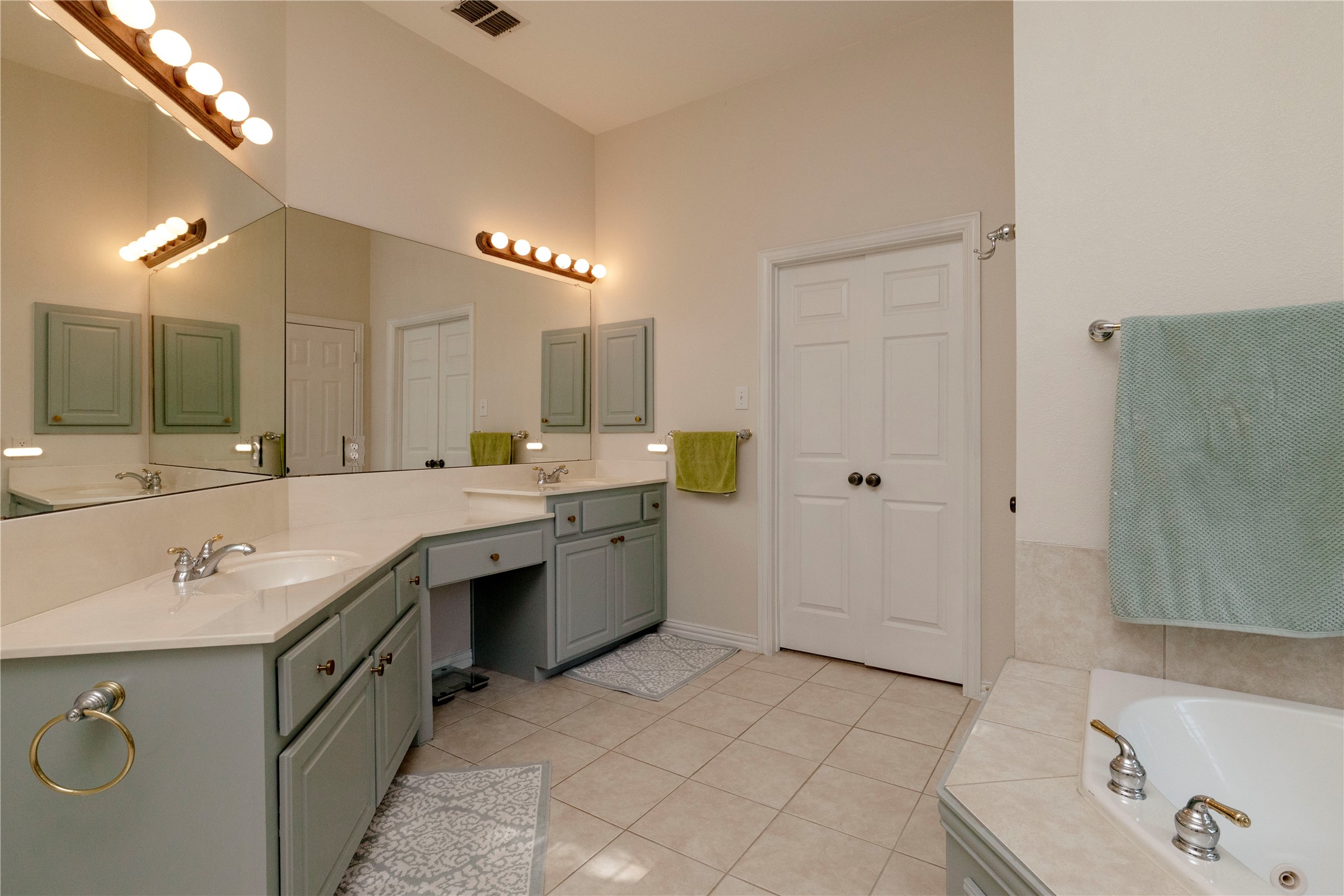 4301 Sandra Lynn Drive