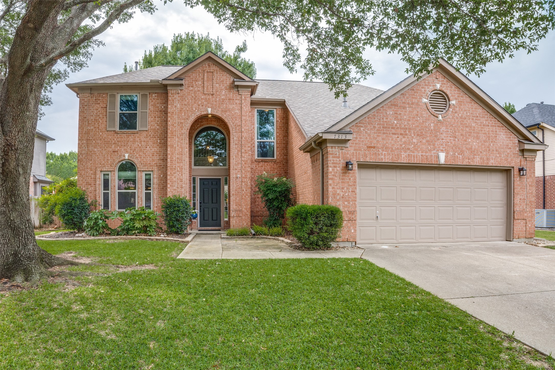7313 Cross Keys Drive