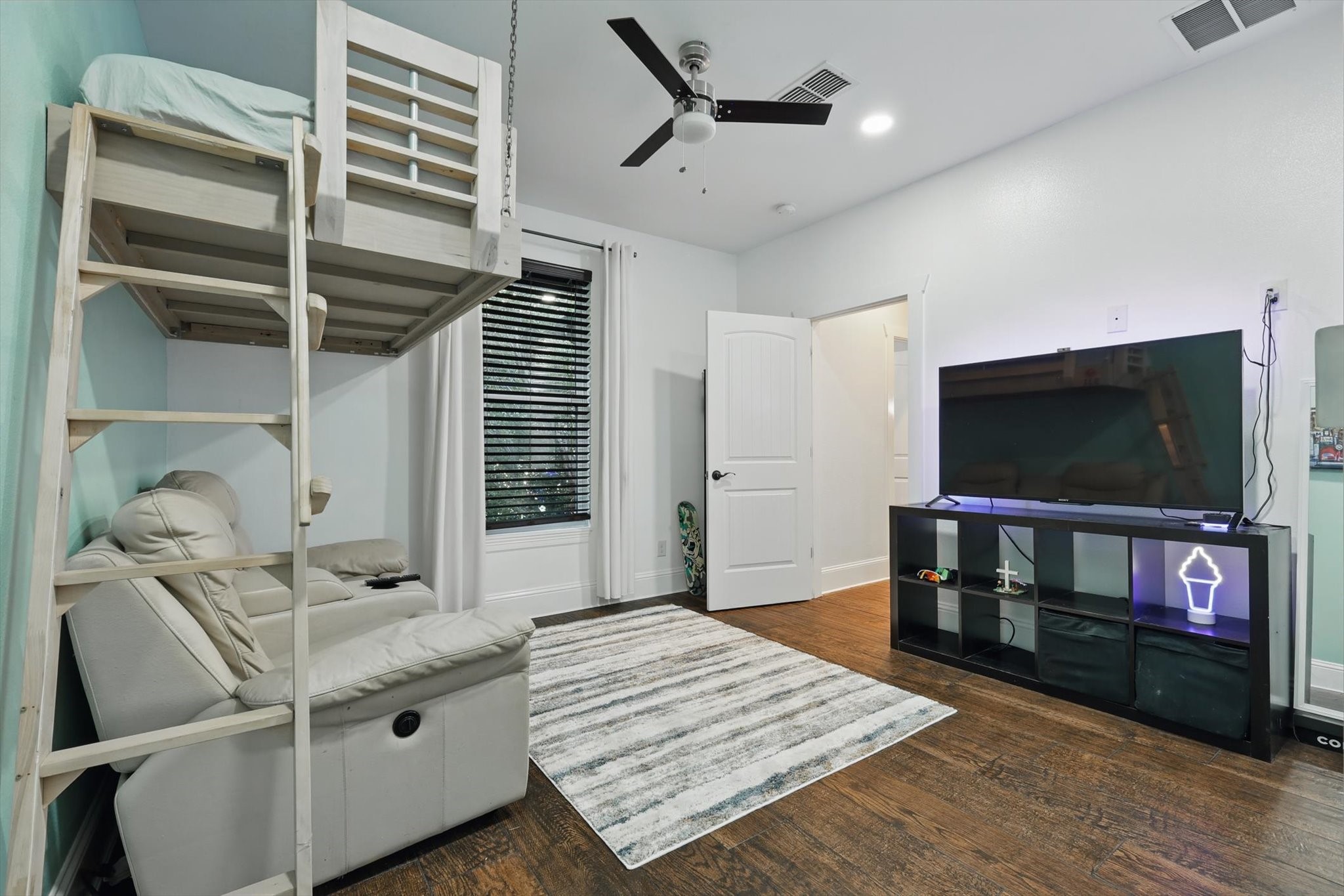 1208 Chandler Circle