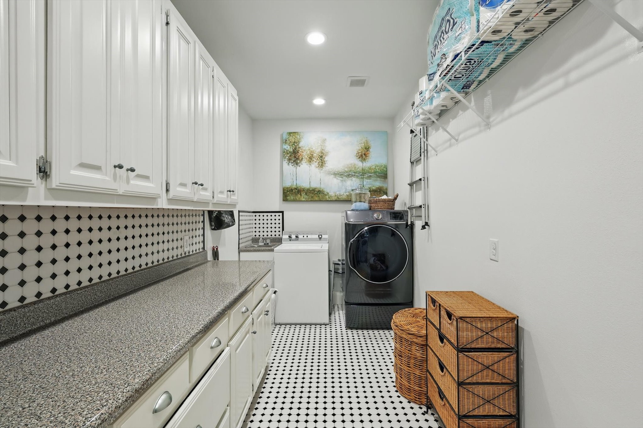 1208 Chandler Circle