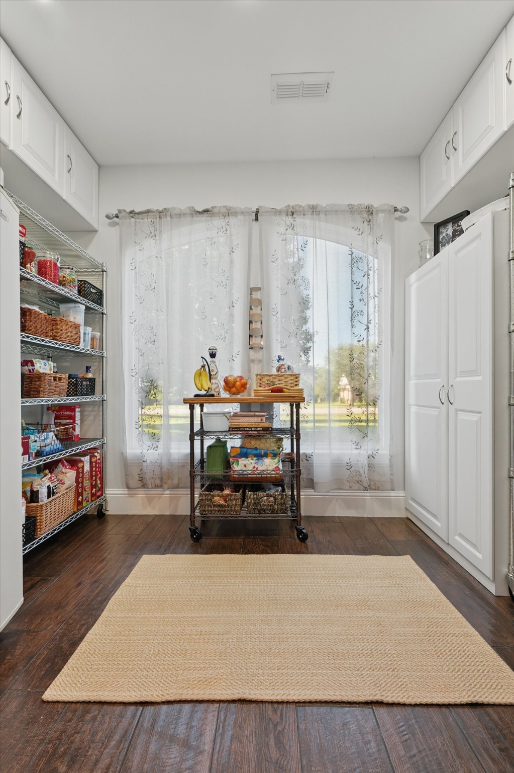 1208 Chandler Circle