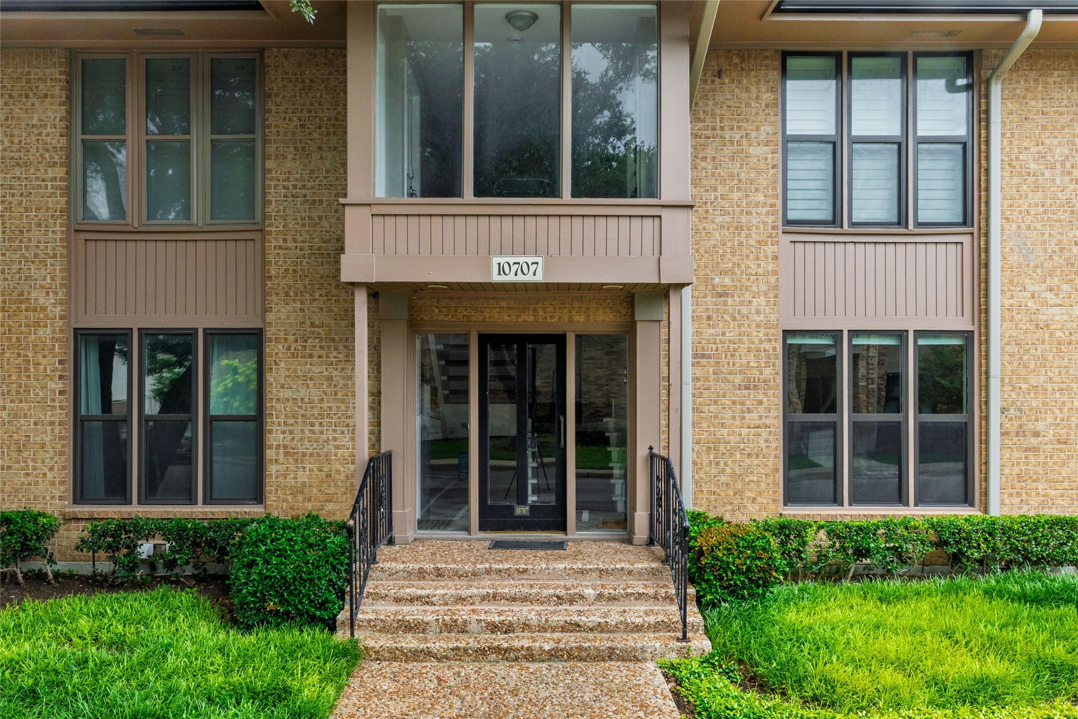 10707 Park Village Place B