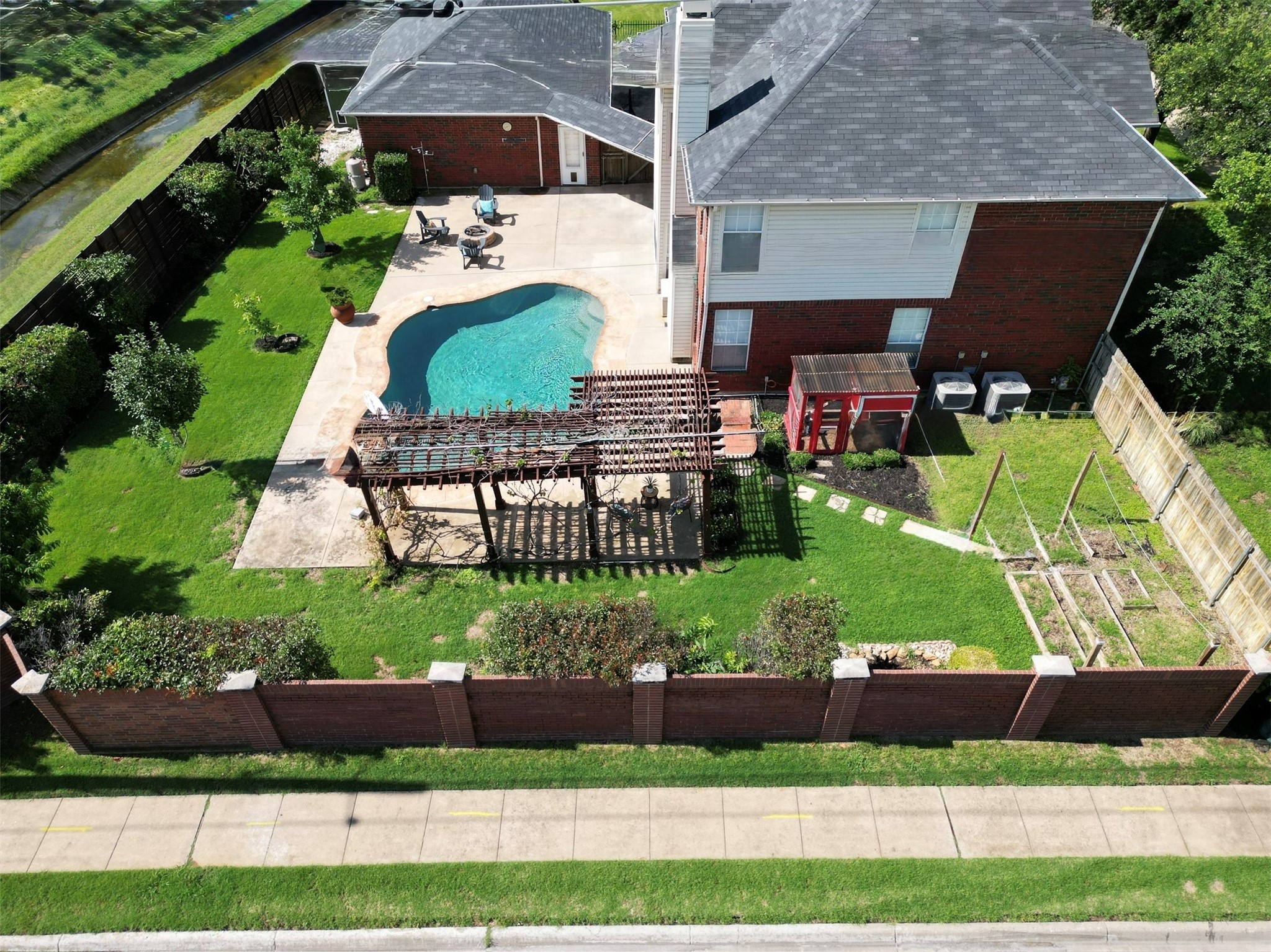 1501 Sarah Brooks Drive