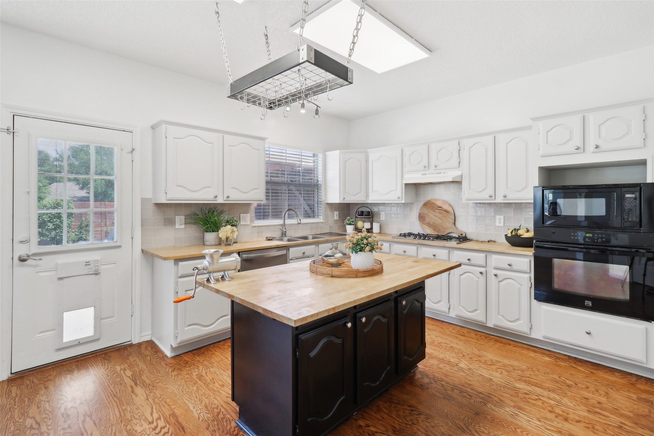 1501 Sarah Brooks Drive