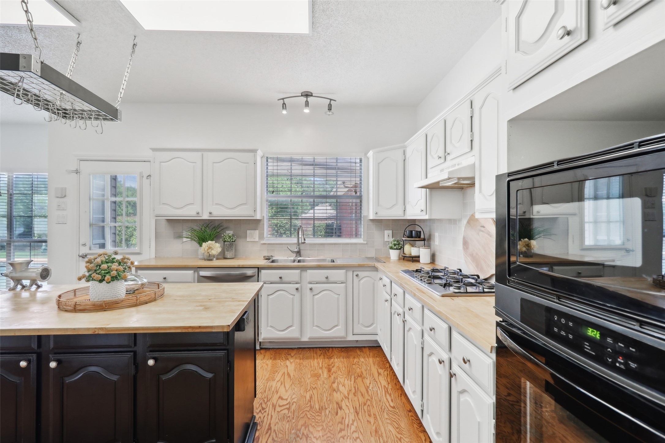 1501 Sarah Brooks Drive