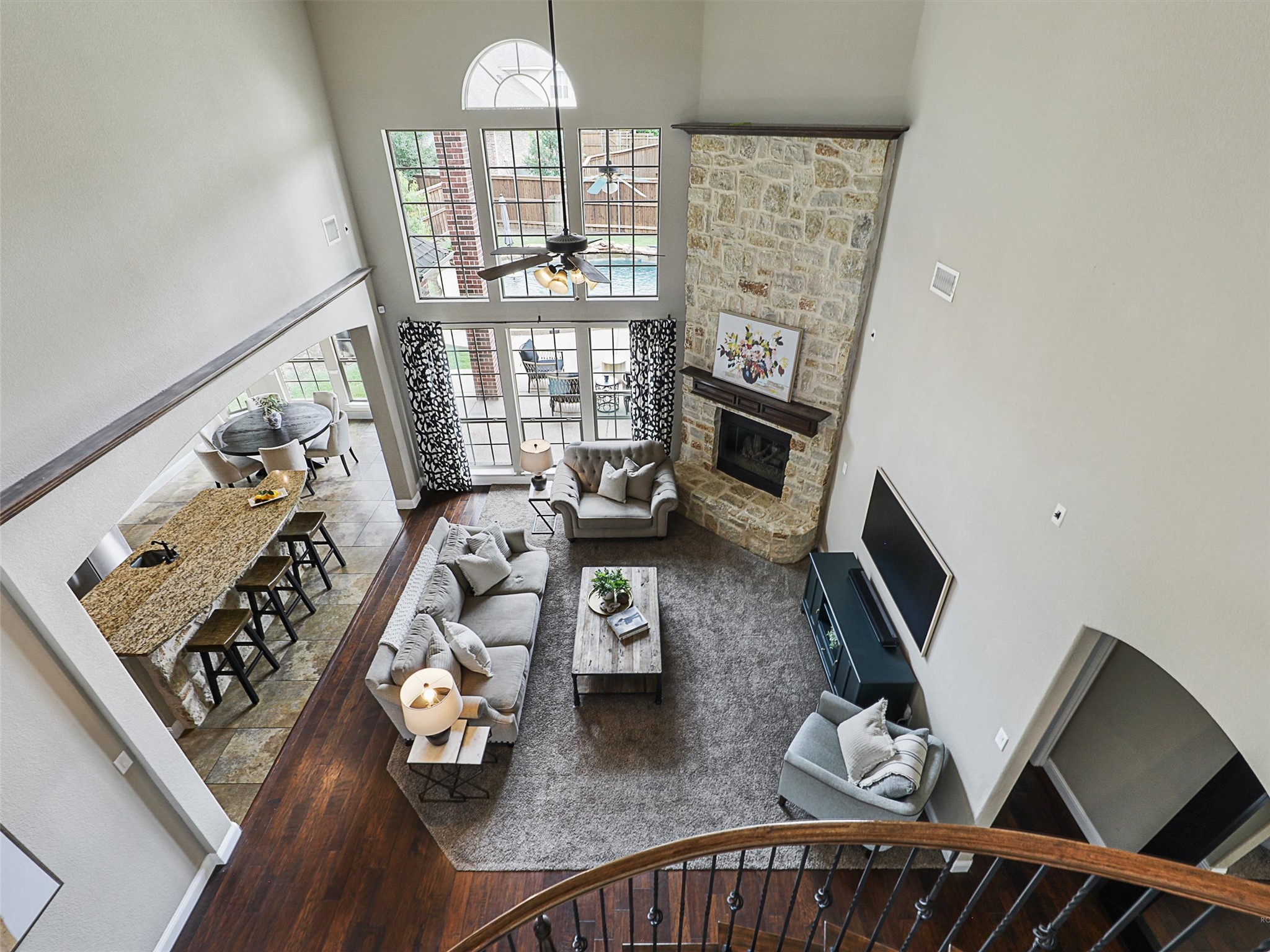 2420 Lilyfield Drive