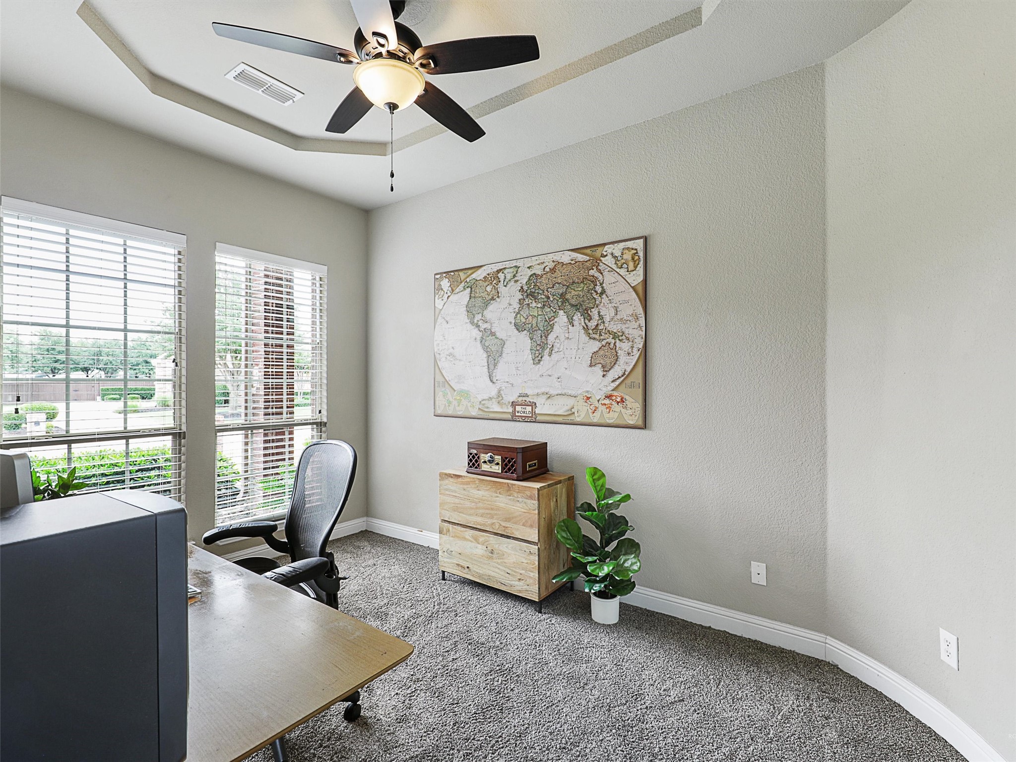 2420 Lilyfield Drive