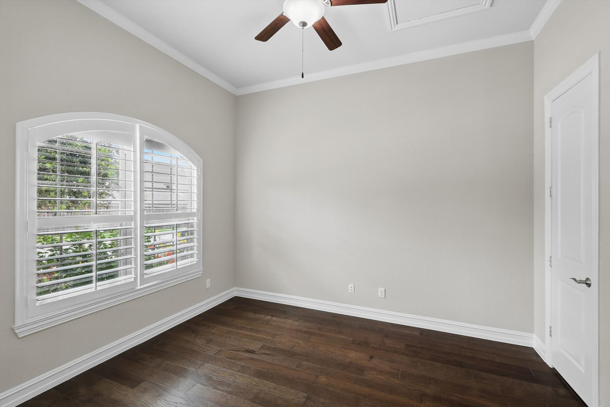 2866 Milsons Point Drive