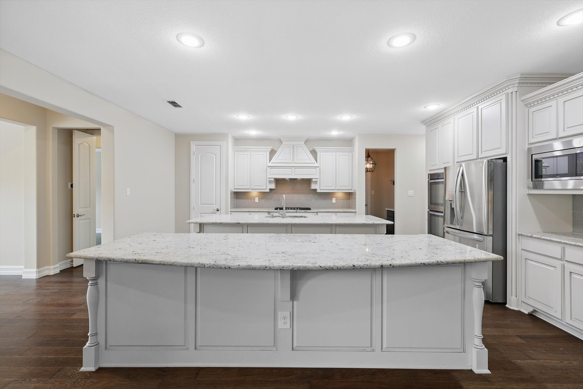 2866 Milsons Point Drive