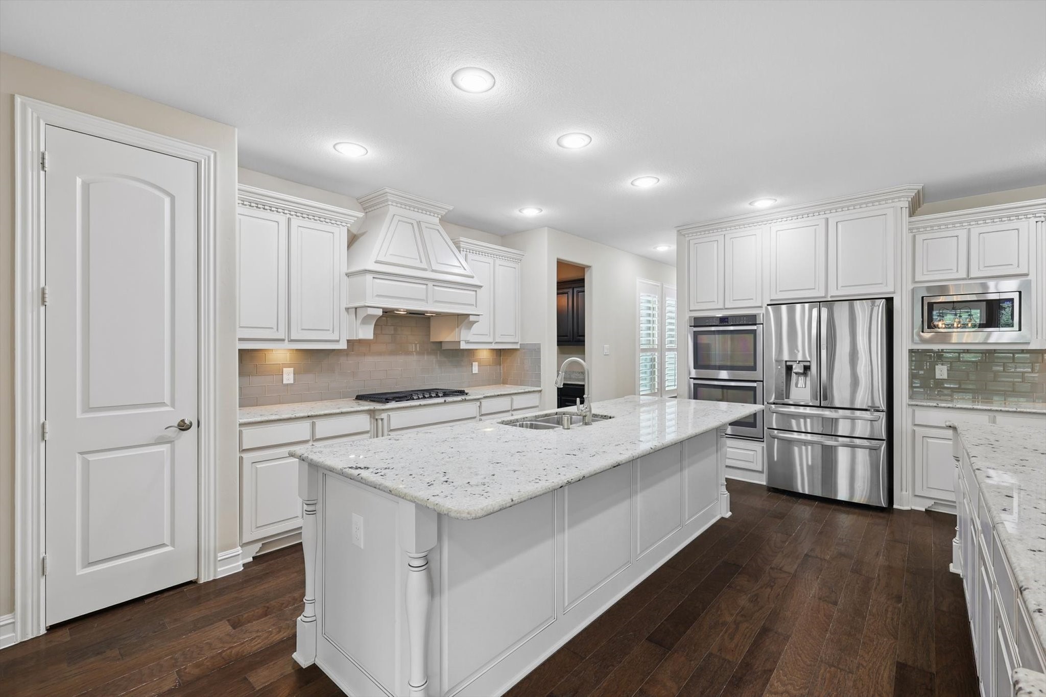 2866 Milsons Point Drive