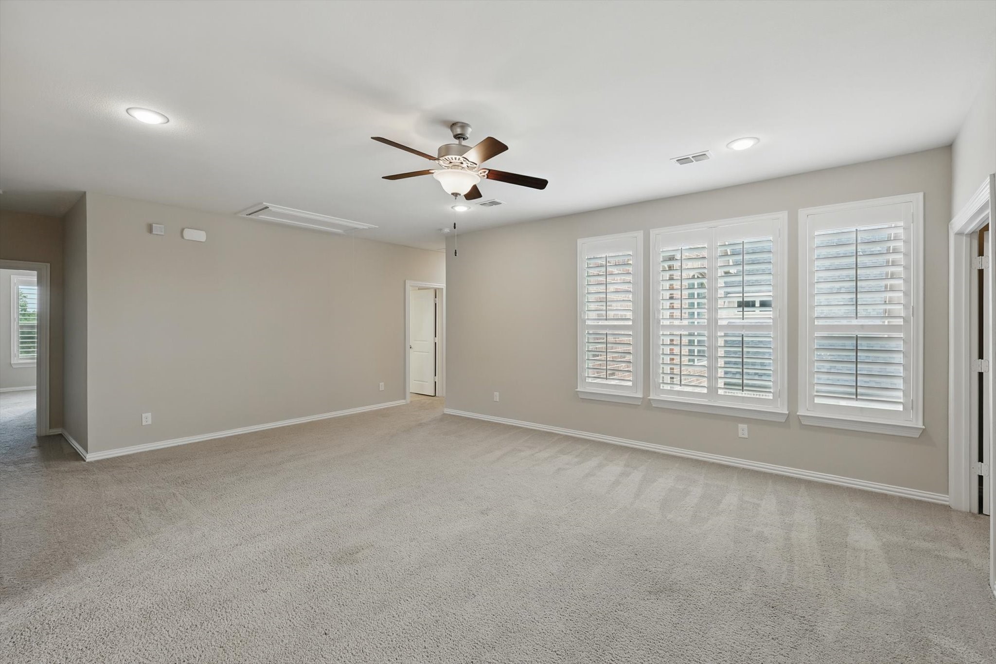 2866 Milsons Point Drive