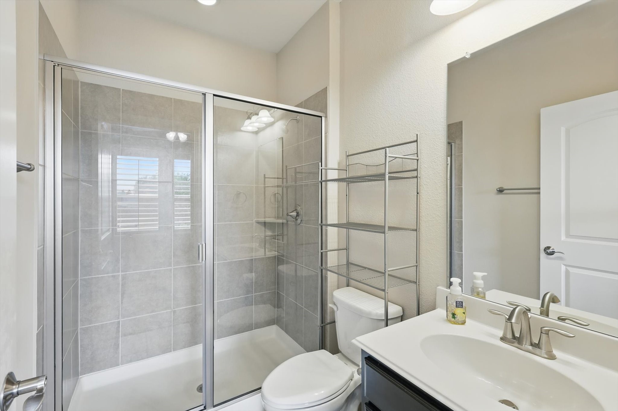 2866 Milsons Point Drive