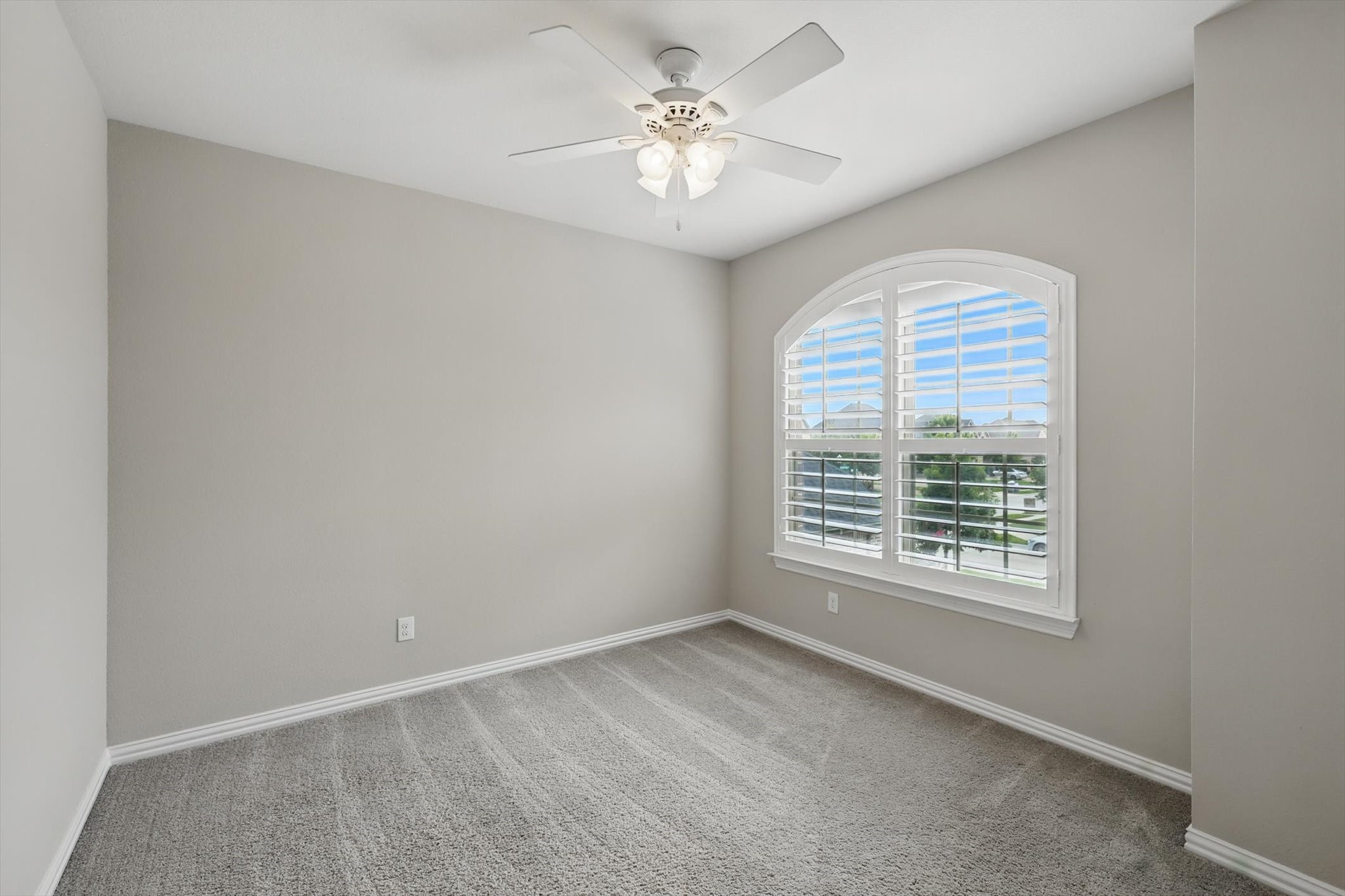 2866 Milsons Point Drive