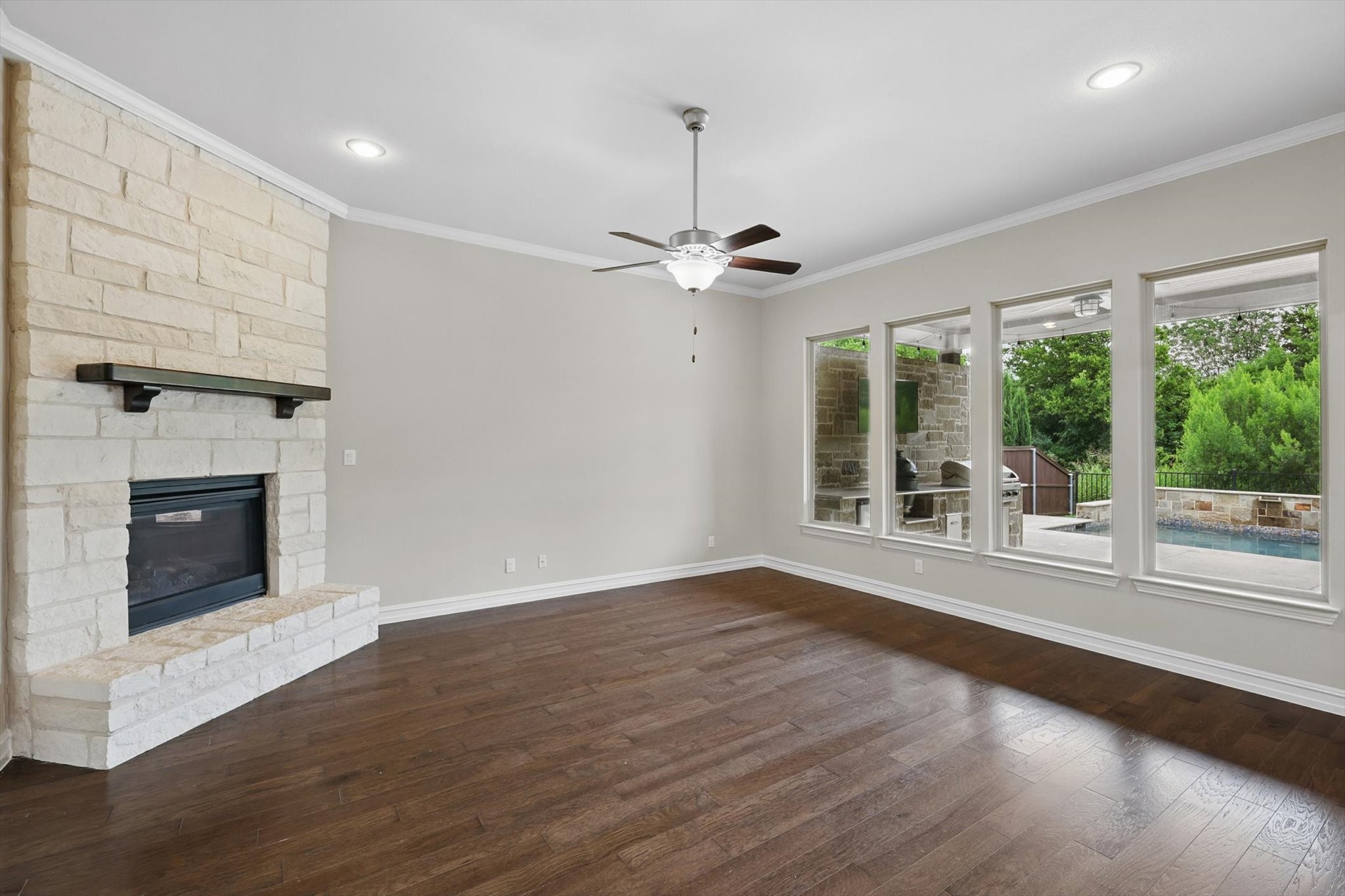 2866 Milsons Point Drive