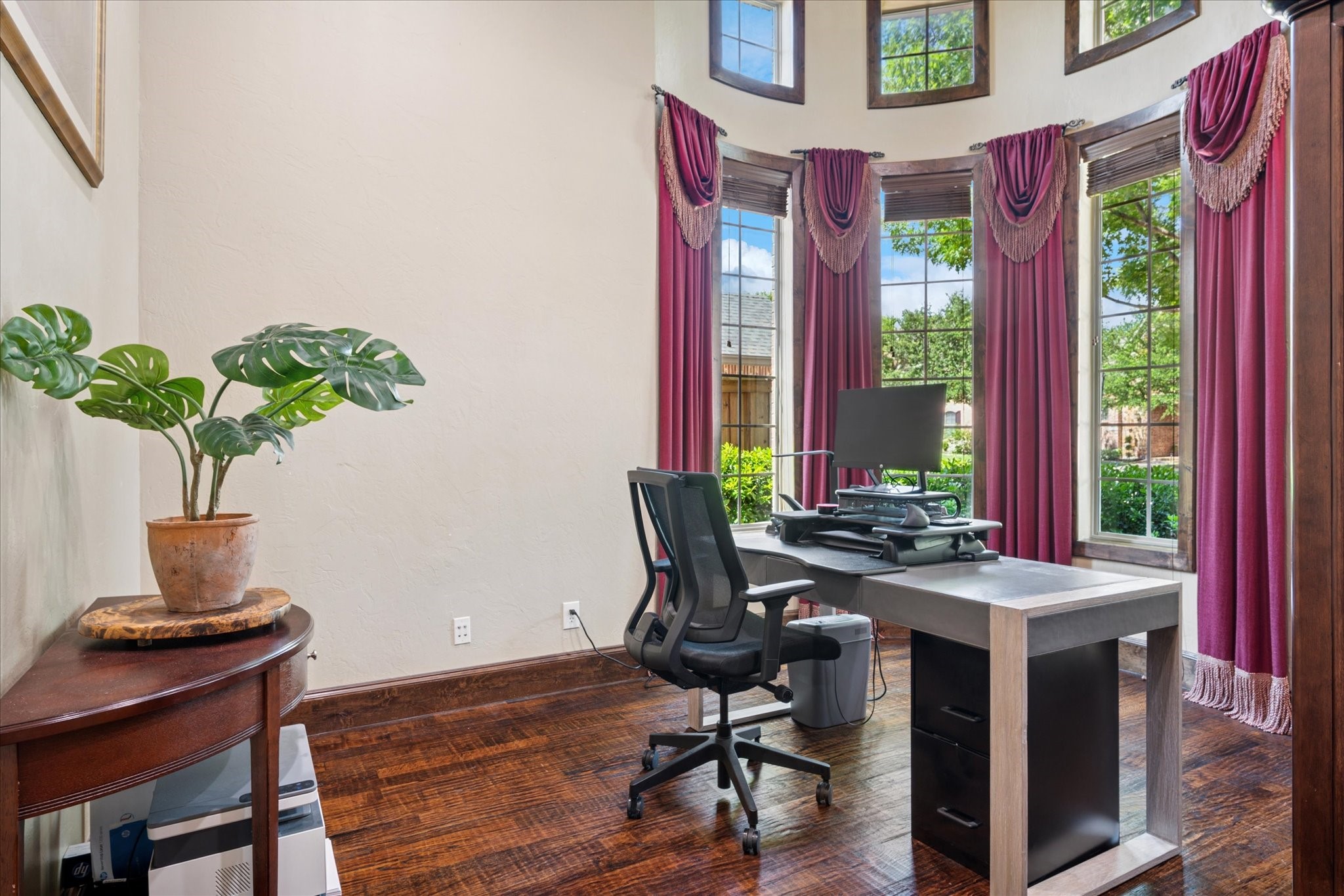 8116 Long Trail Drive