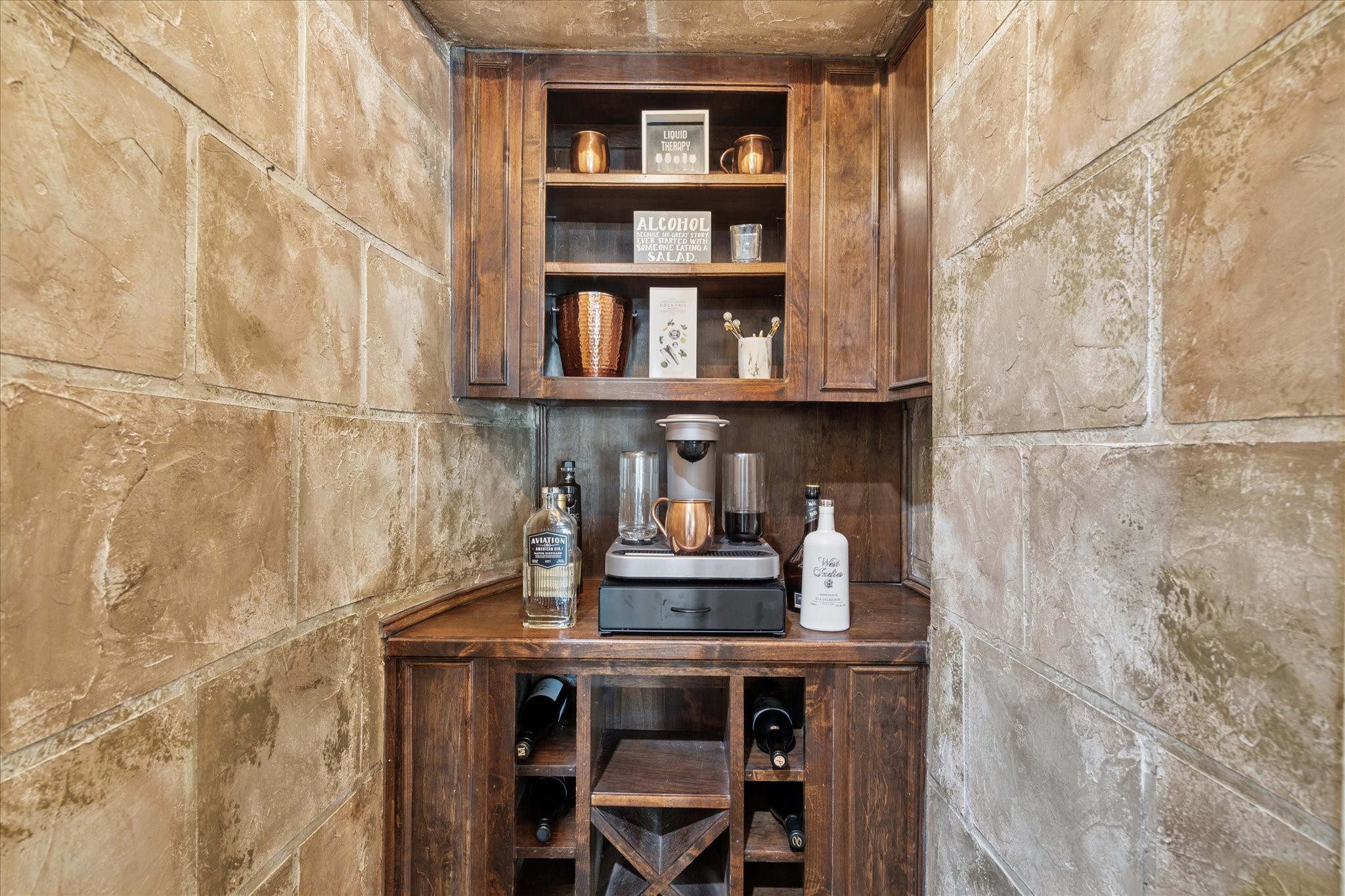 8116 Long Trail Drive