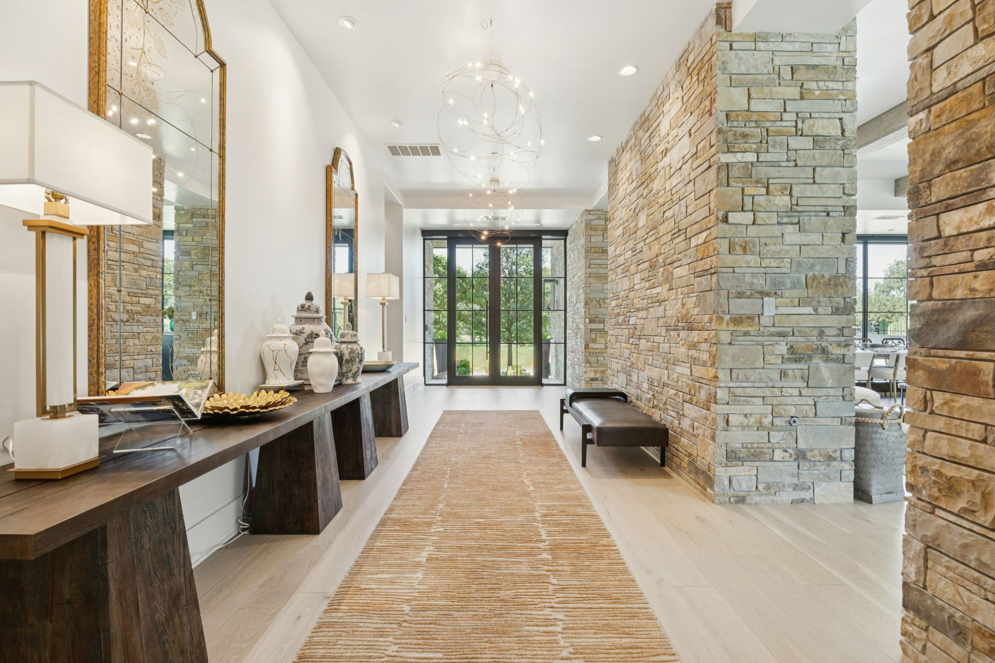 1502 Bluffview Drive