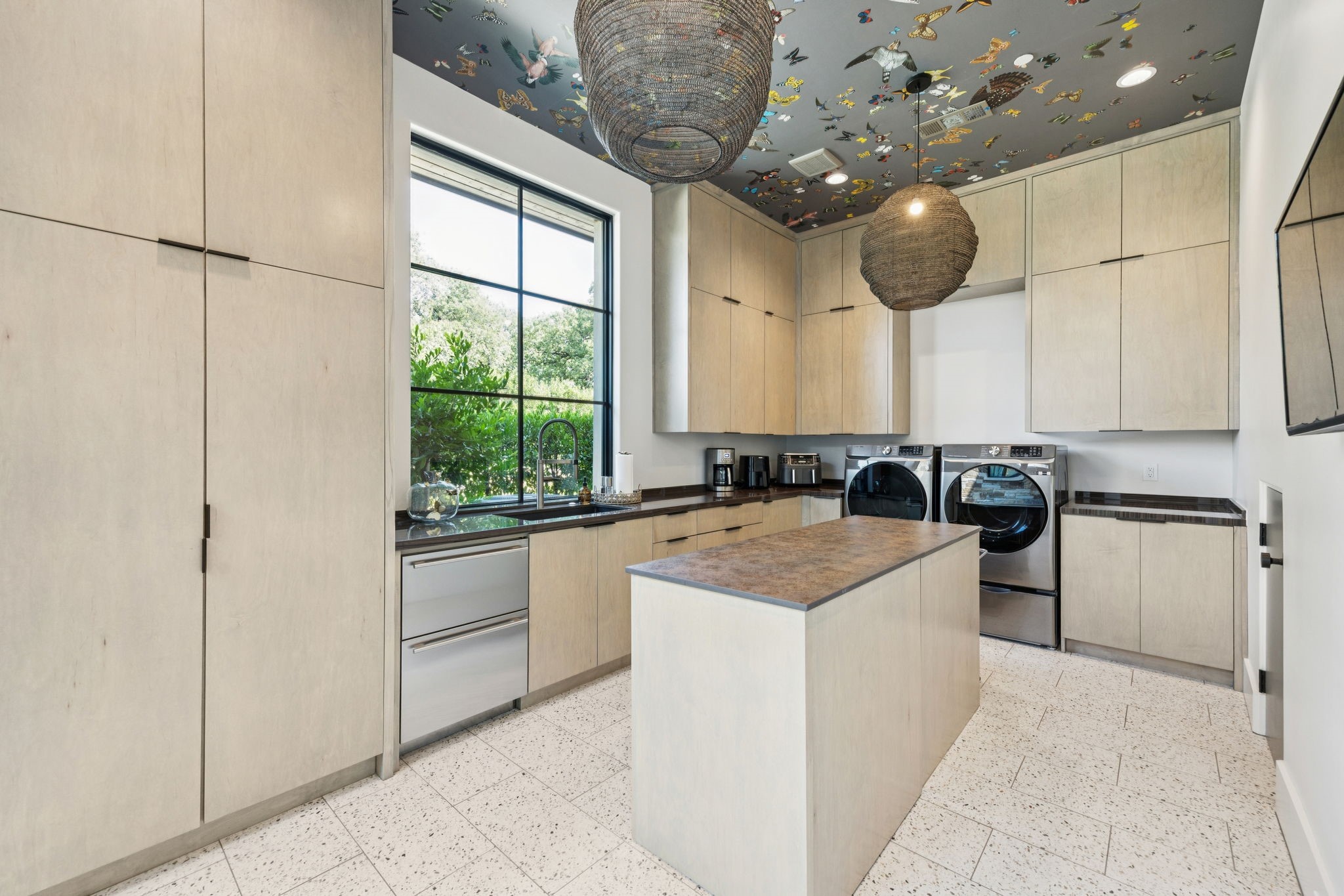 1502 Bluffview Drive