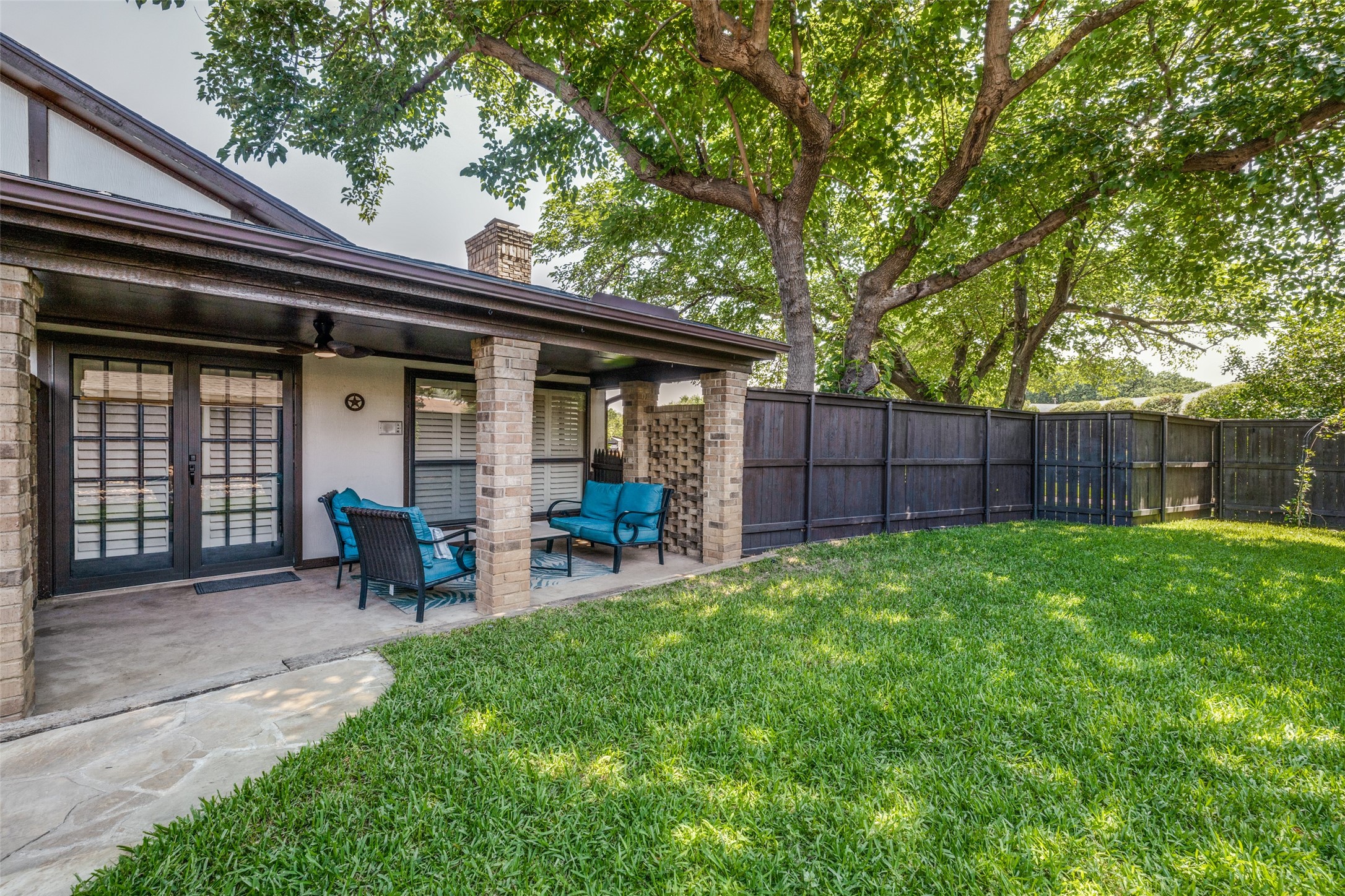 101 Circleview Drive S