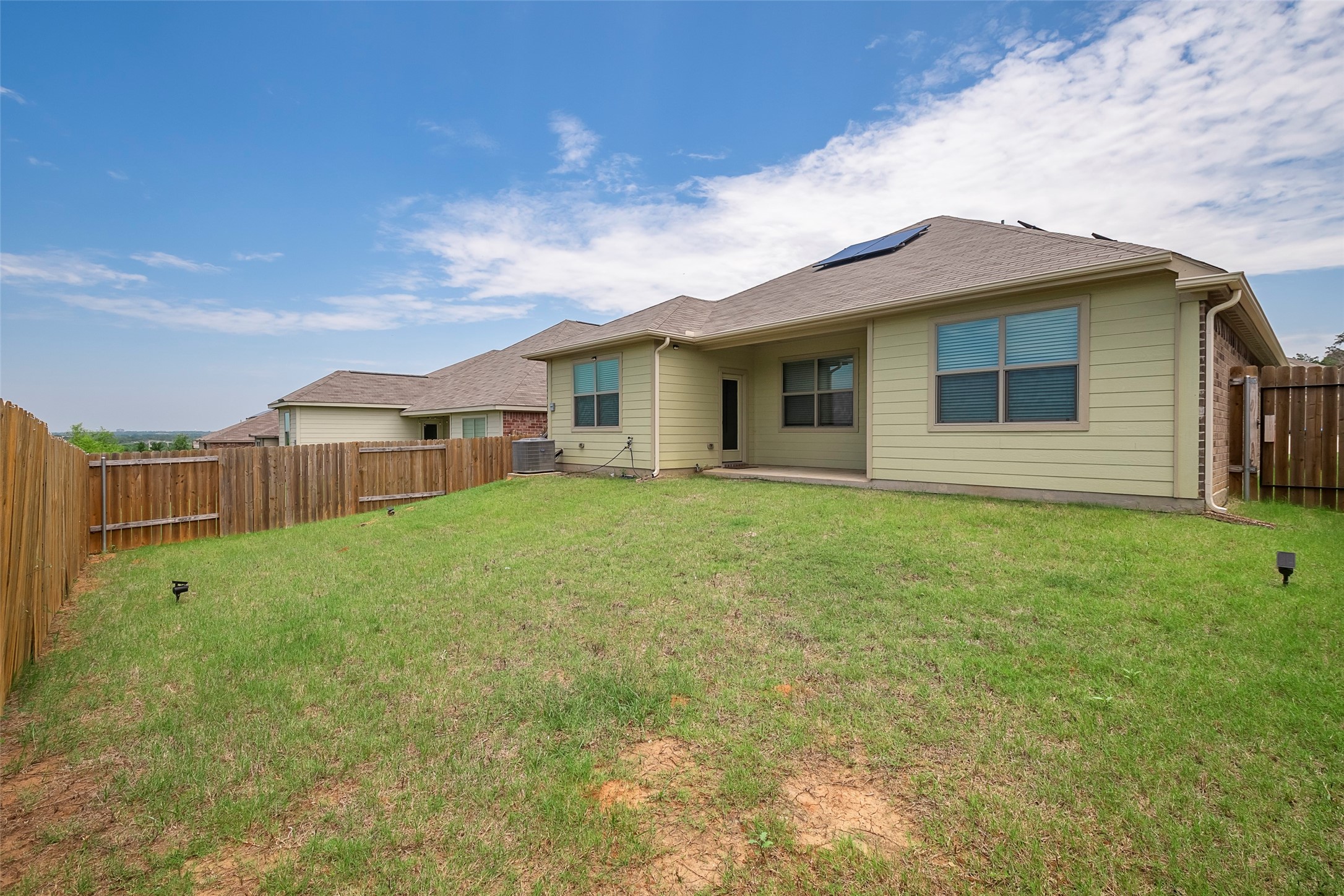 220 Ridgeland Oaks Drive