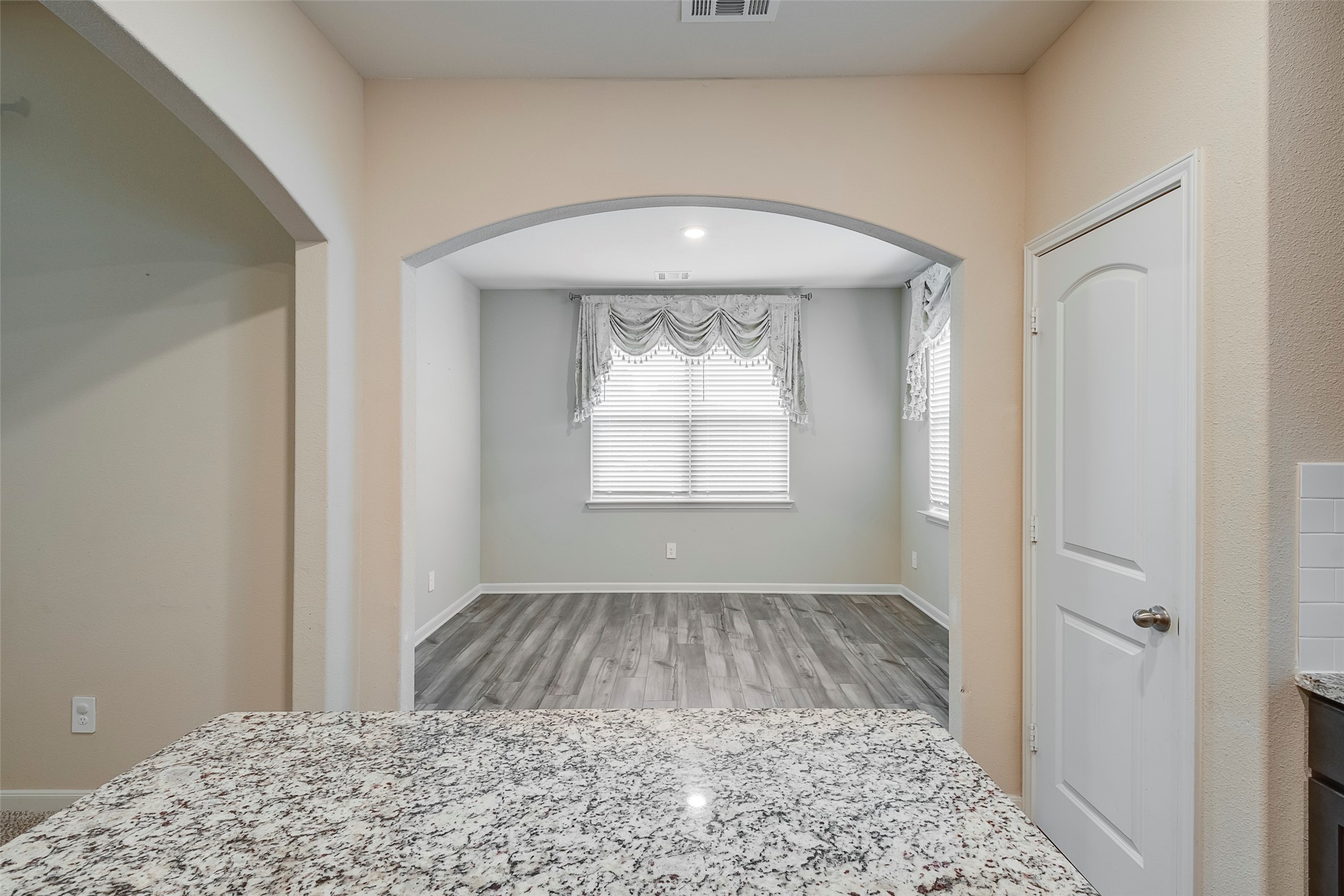 220 Ridgeland Oaks Drive