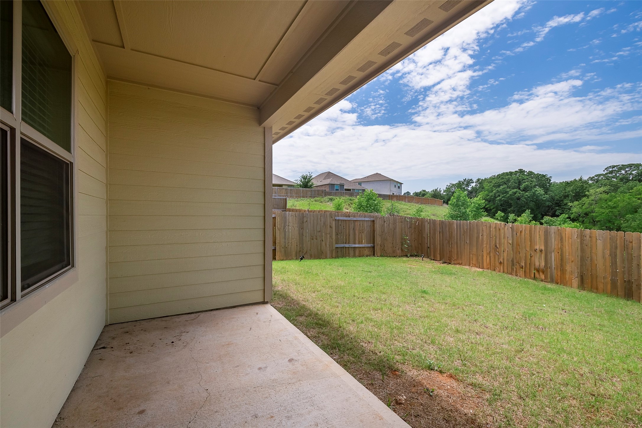 220 Ridgeland Oaks Drive