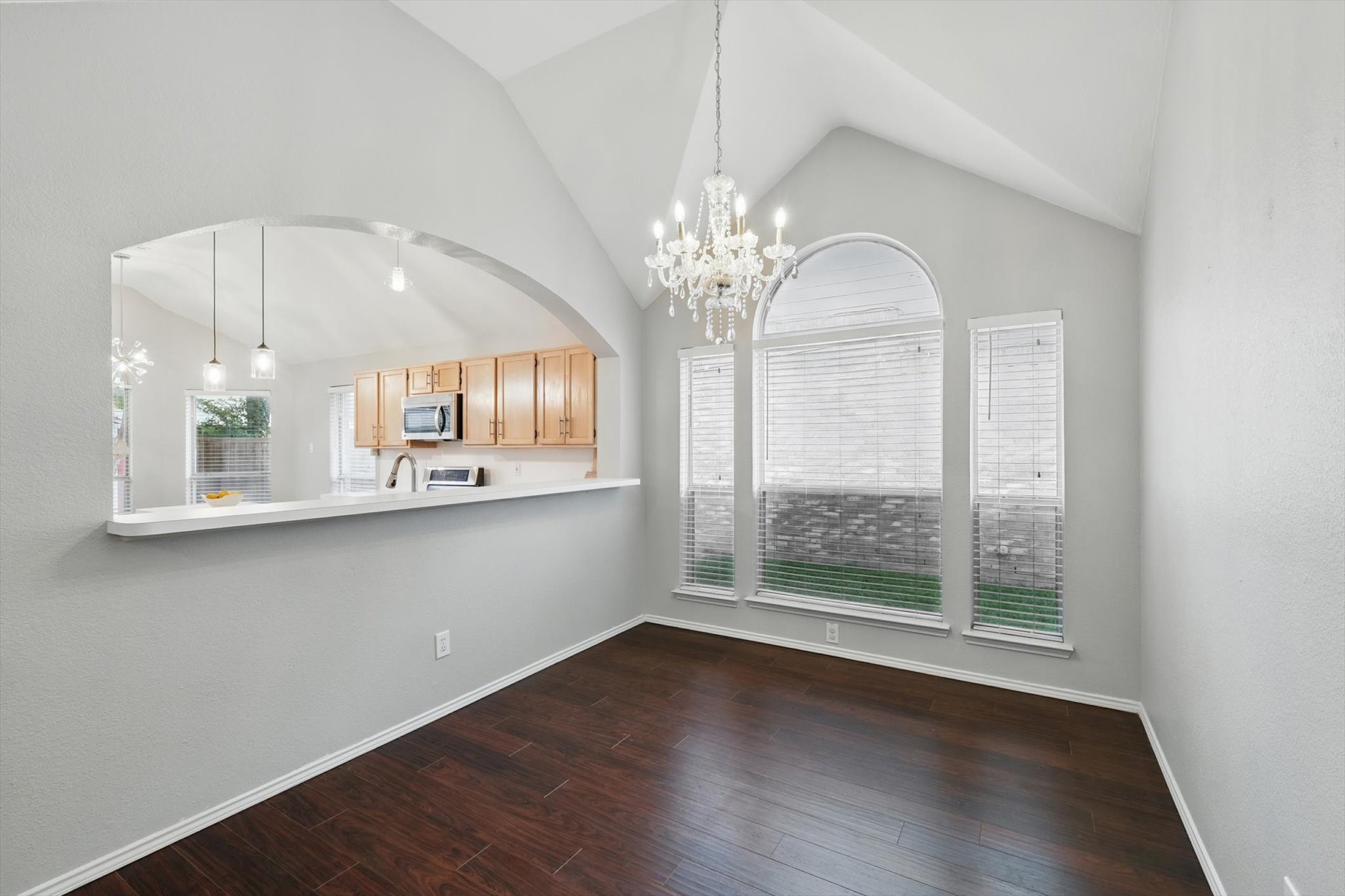 4704 Misty Ridge Drive