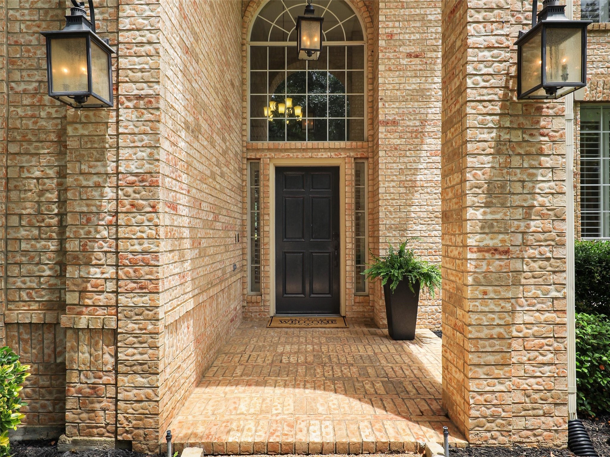 918 Midland Creek Drive