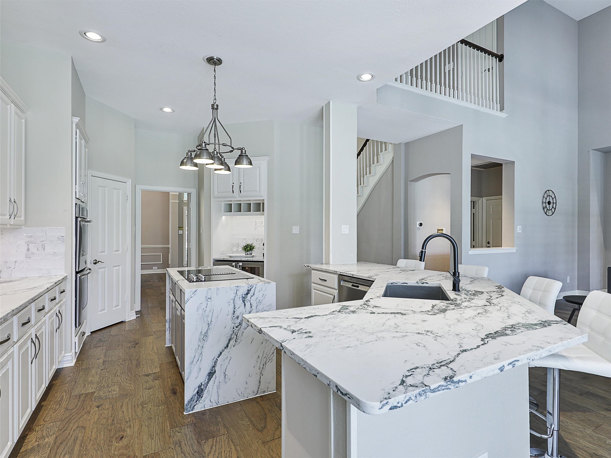 918 Midland Creek Drive