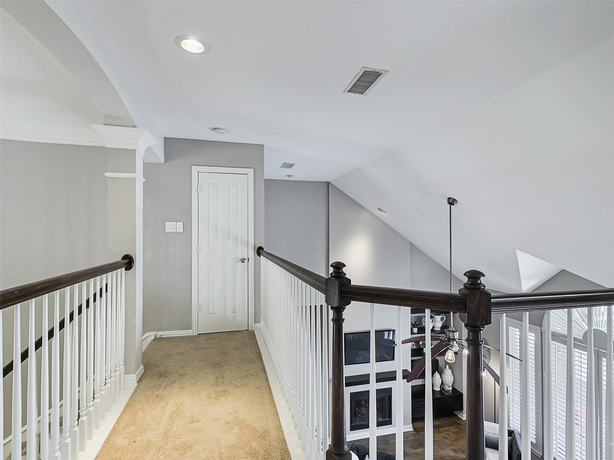 918 Midland Creek Drive