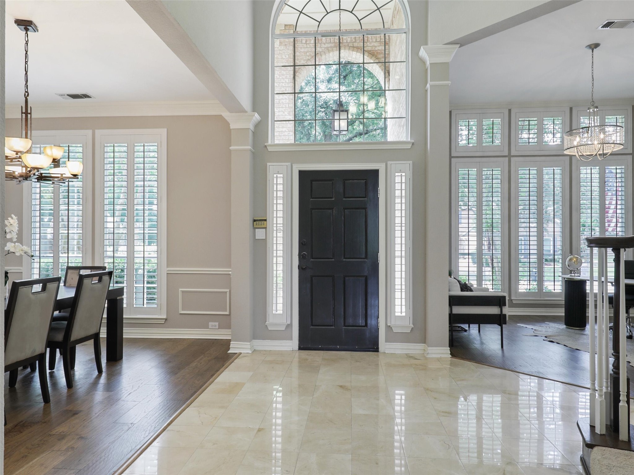 918 Midland Creek Drive