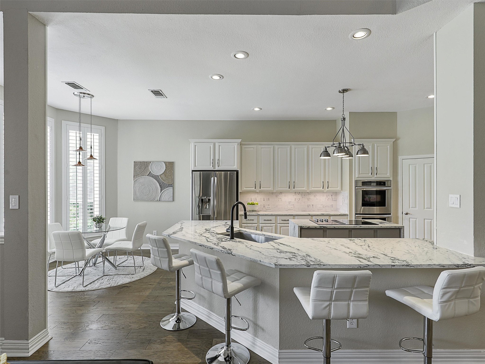 918 Midland Creek Drive