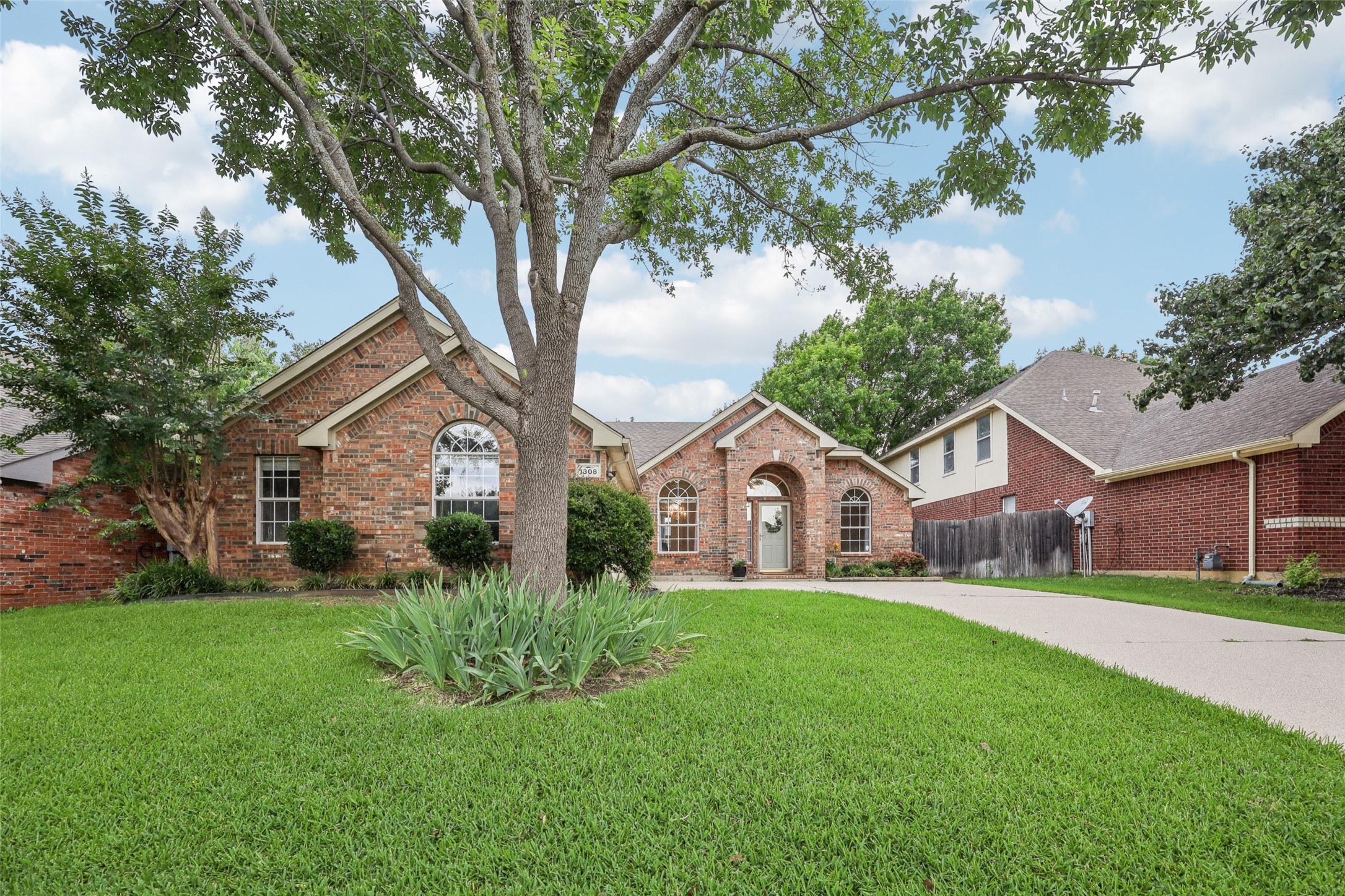 1308 Carriage Lane