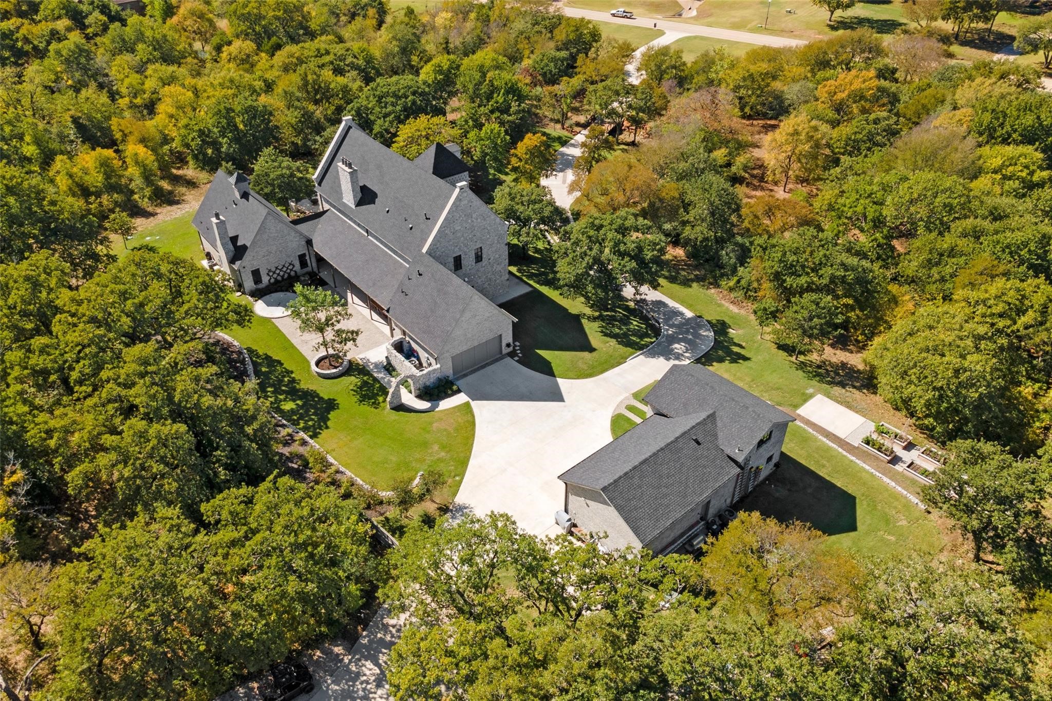 1500 Lakeview Boulevard