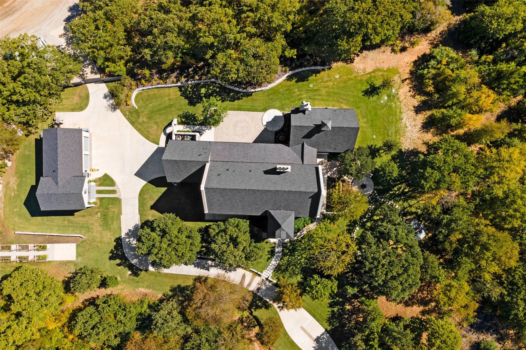 1500 Lakeview Boulevard