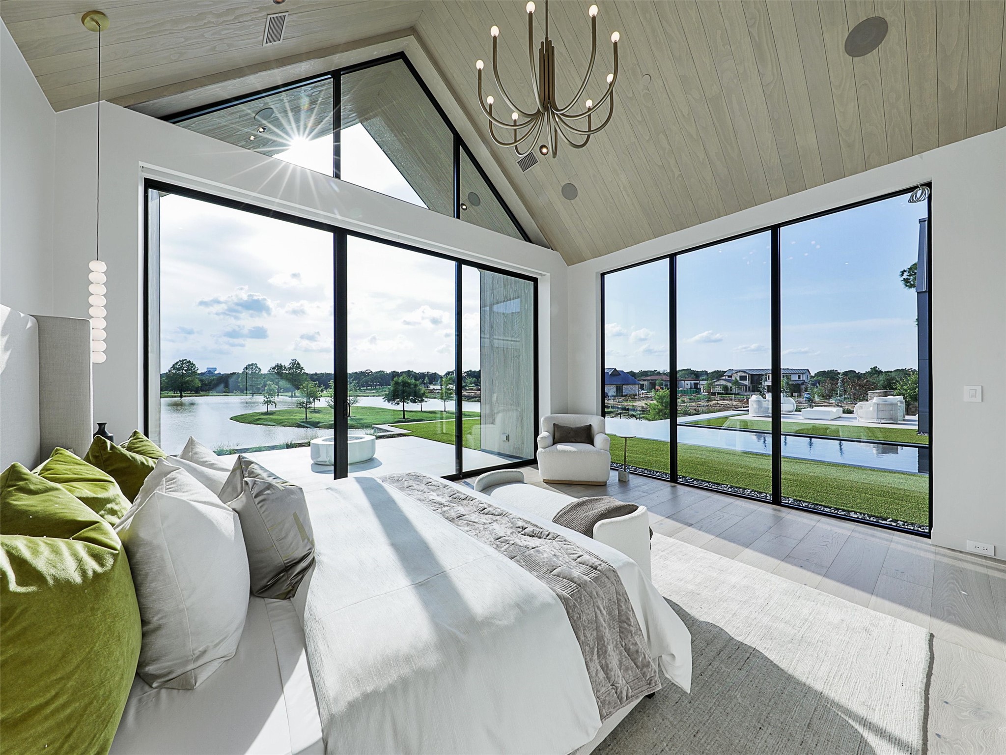 2645 Magnolia Circle