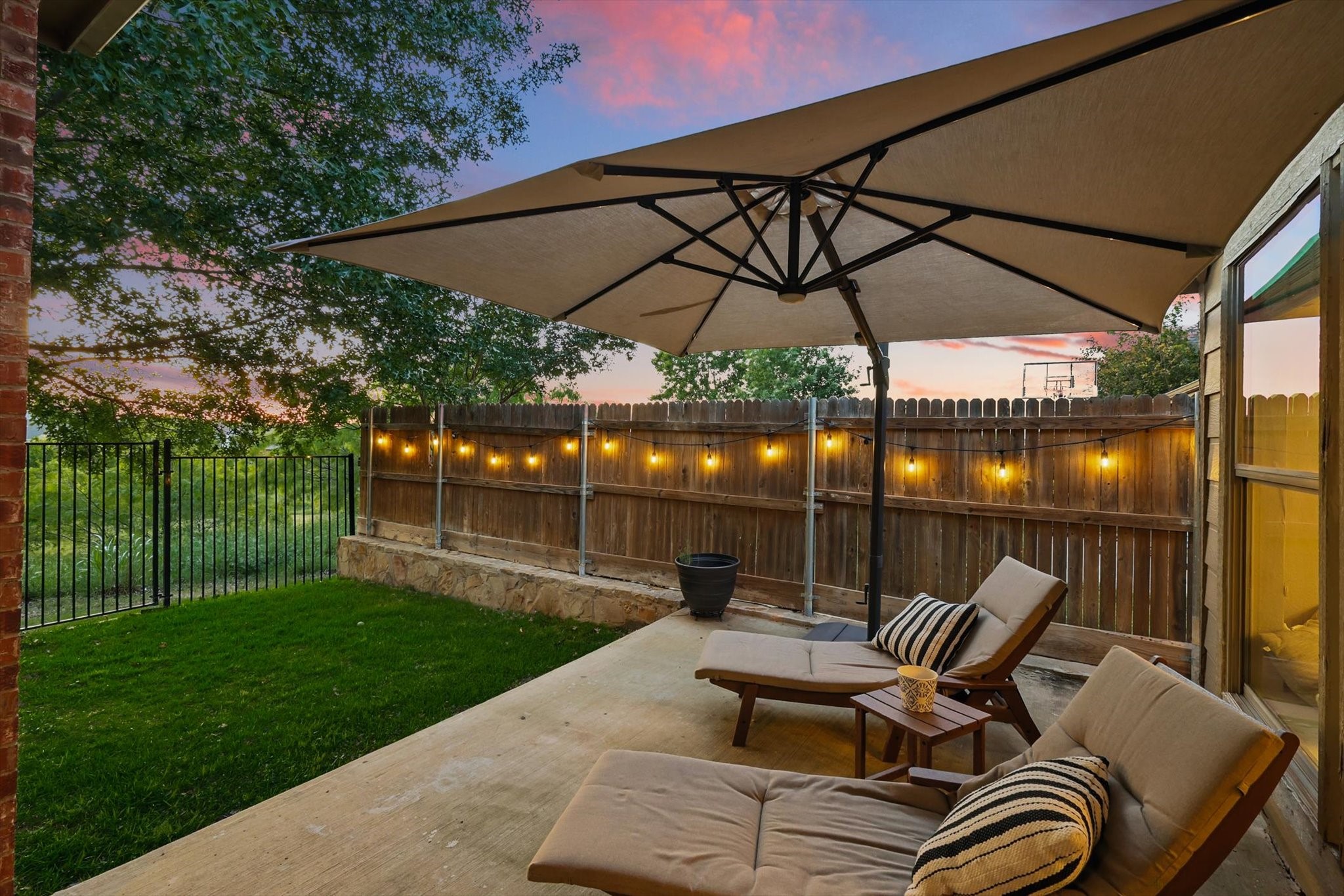 12705 Creamello Avenue