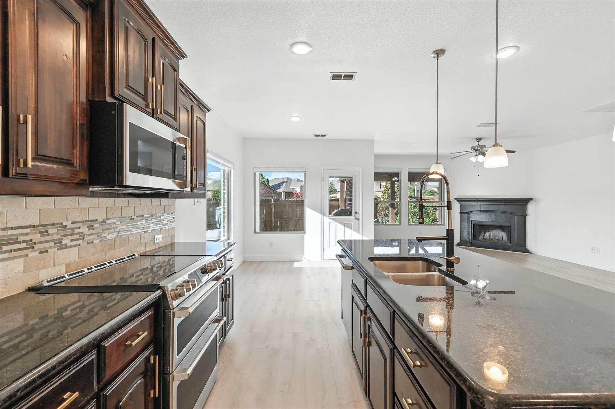 3901 Tule Ranch Road