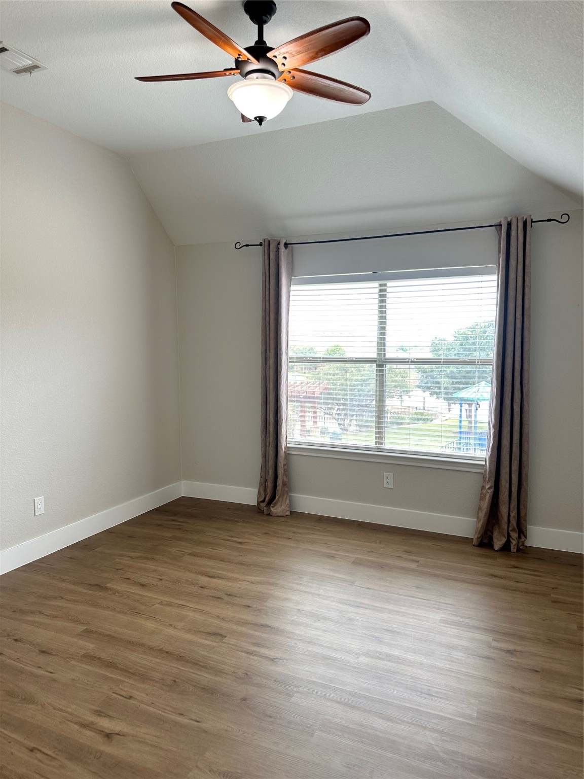 4568 Lakeside Hollow Street