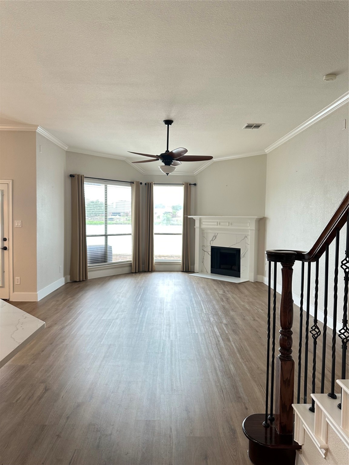 4568 Lakeside Hollow Street