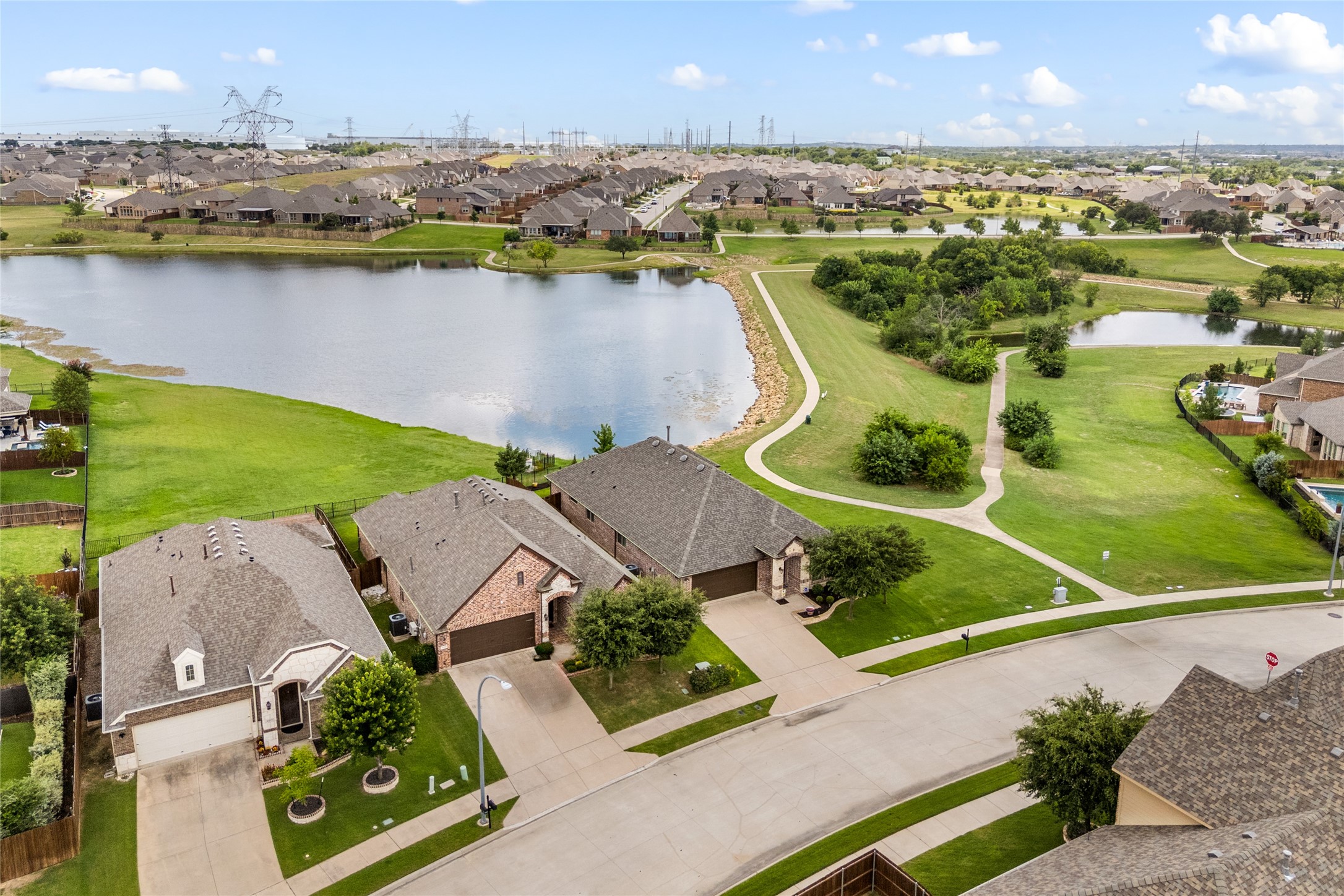 4404 Green Teal Street