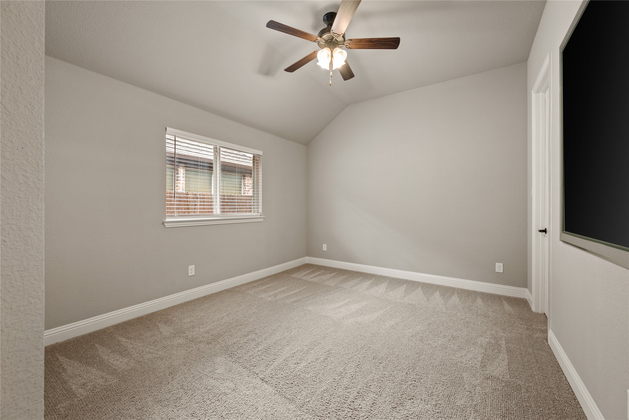 4404 Green Teal Street