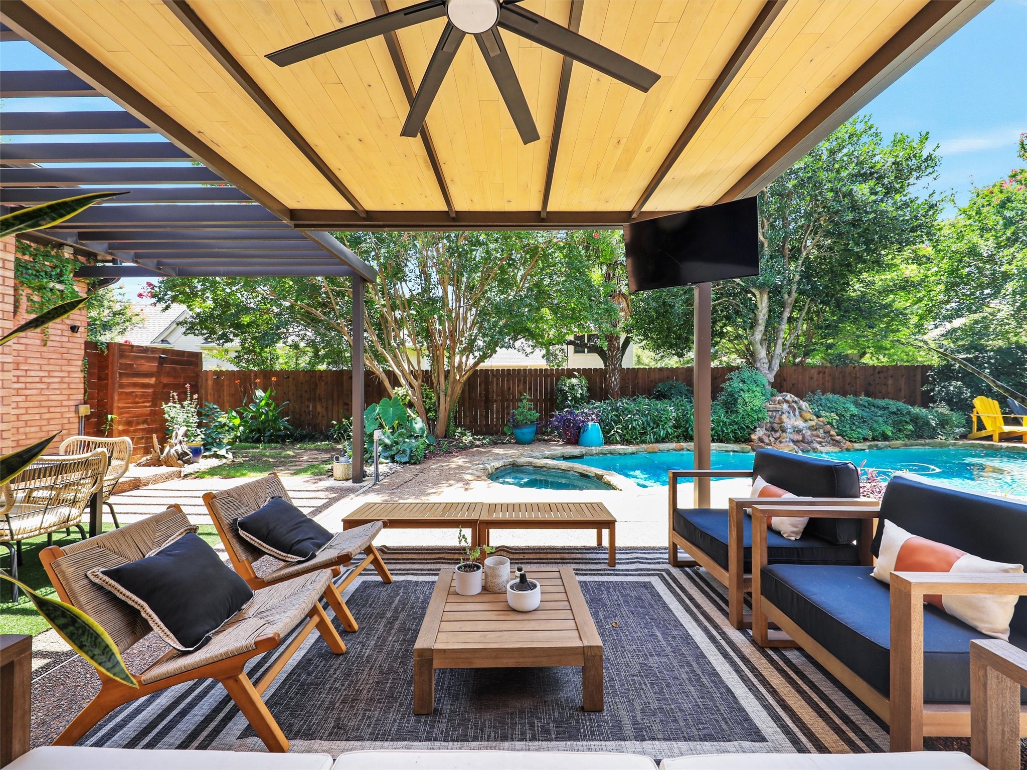 7306 Pebble Hill Drive